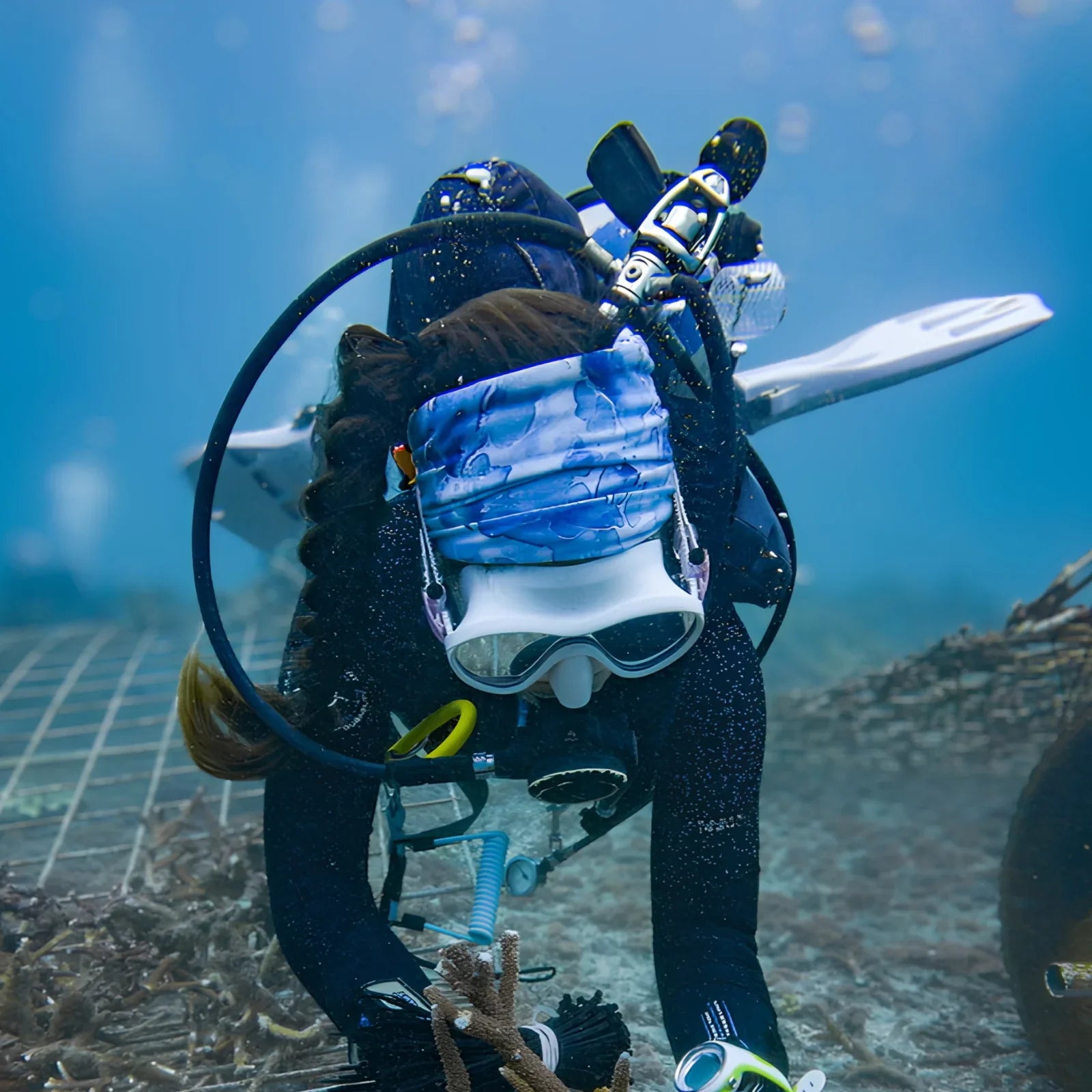 Accessories for scuba divers