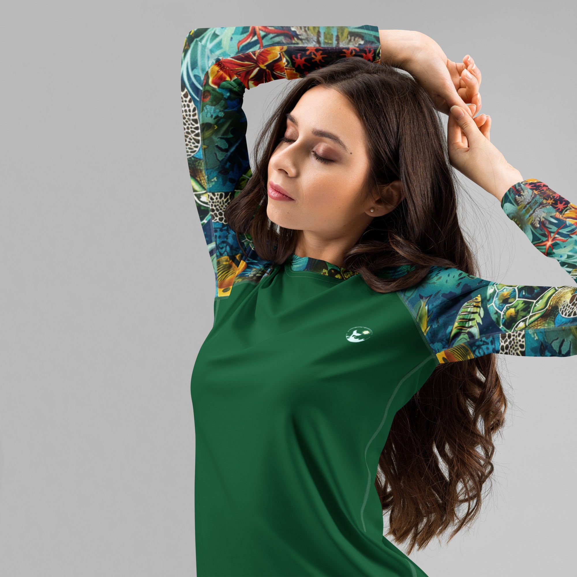 Maldives Women's Rash Guard for scuba divers. UV Rash Guard with Full Sun Protection UPF 50+. Dive skin and sun shirt.