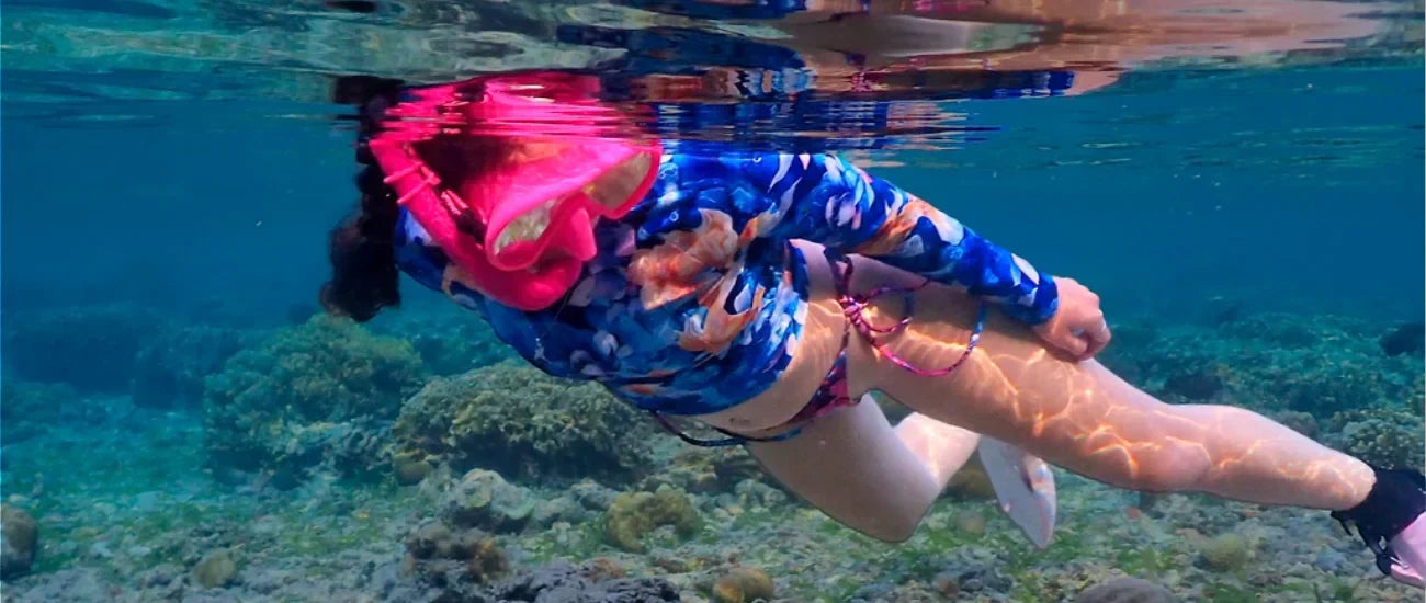 What to Wear Under a Wetsuit Scuba Diving (Female Diver Guide)